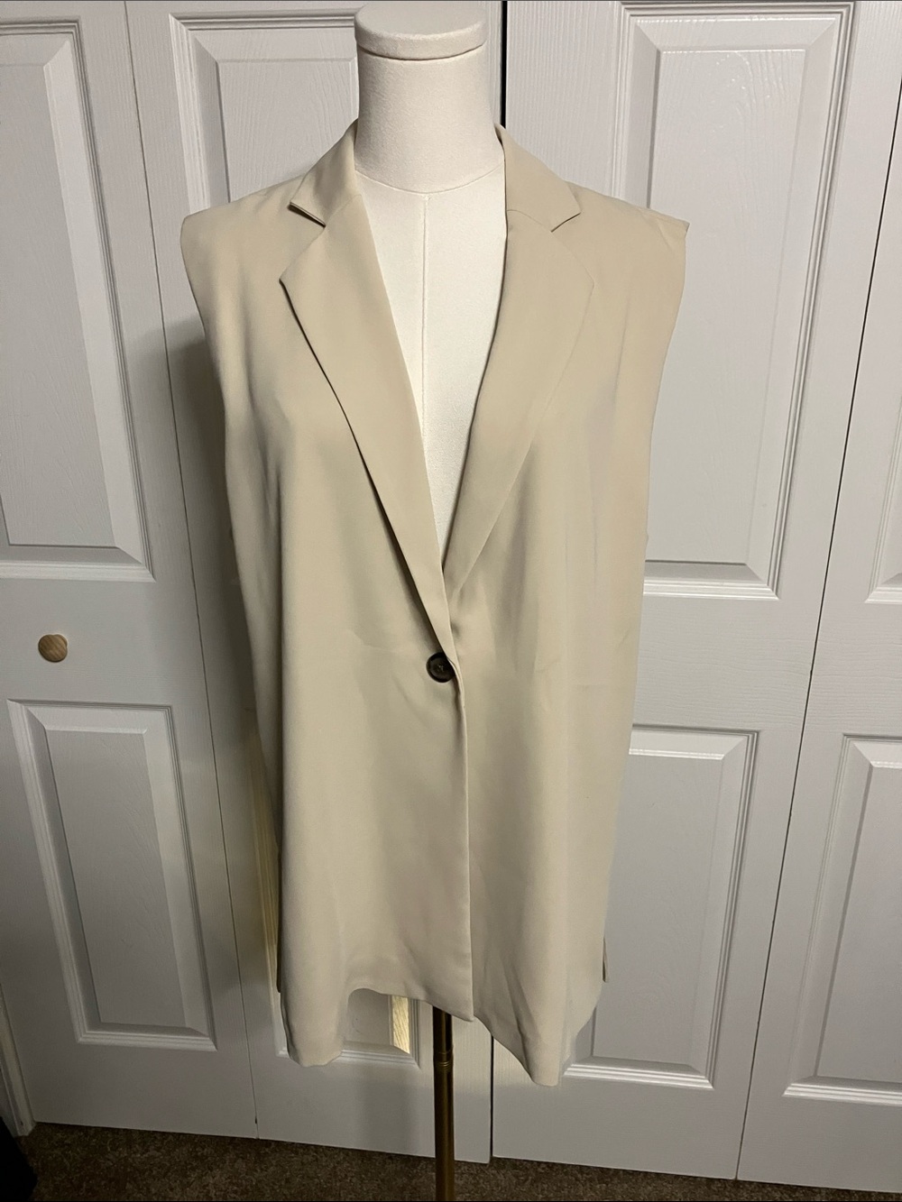 J. Jill Sleeveless Cream Blazer Vest